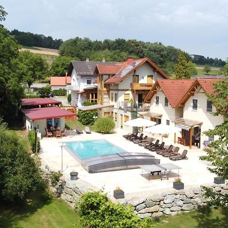 Ferienanlage Beatrix Stegersbach Ngoại thất bức ảnh
